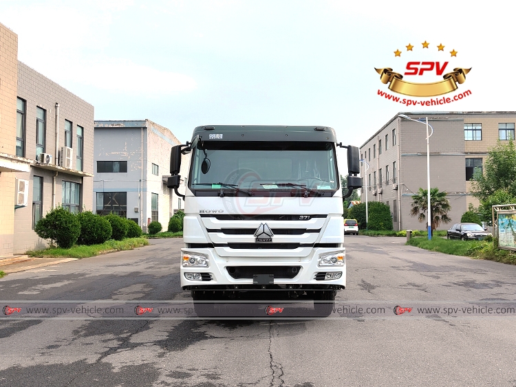 Slurry Sealing Truck Sinotruk - F Slurry Sealing Truck Sinotruk - F